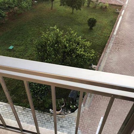 Deniz Airport Suites Nicosia Exterior photo
